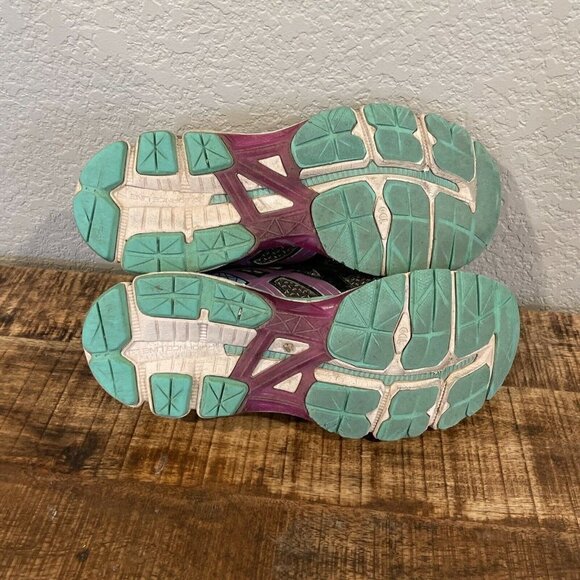 ASICS GT-2000 Gel Womens Athletic Running Sneaker size 10M Fair Condition - Picture 9 of 9